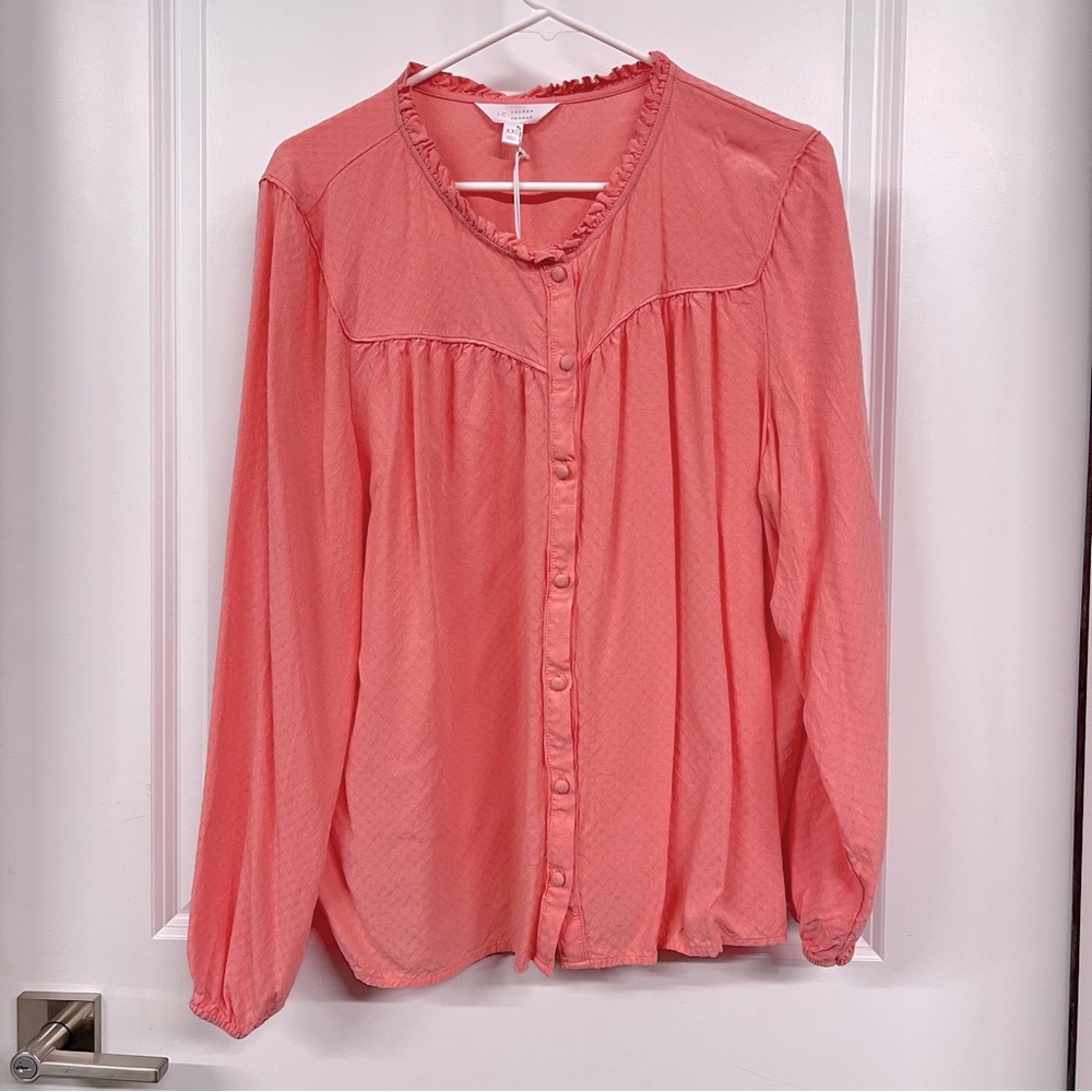 New with tags peach blouse size xxl
